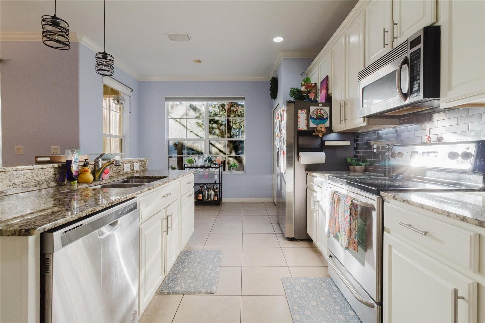 BECKETT WAY TWNHMS - Residential