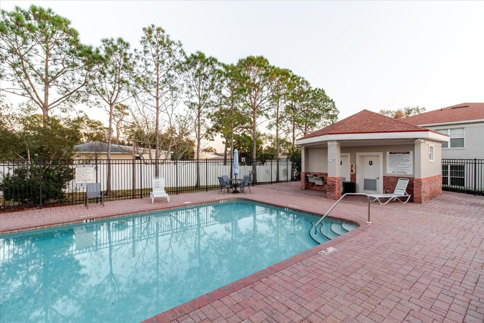 BECKETT WAY TWNHMS - Residential