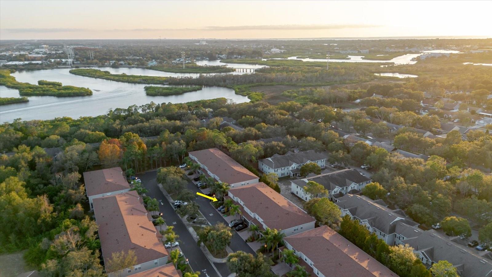 BECKETT WAY TWNHMS - Residential