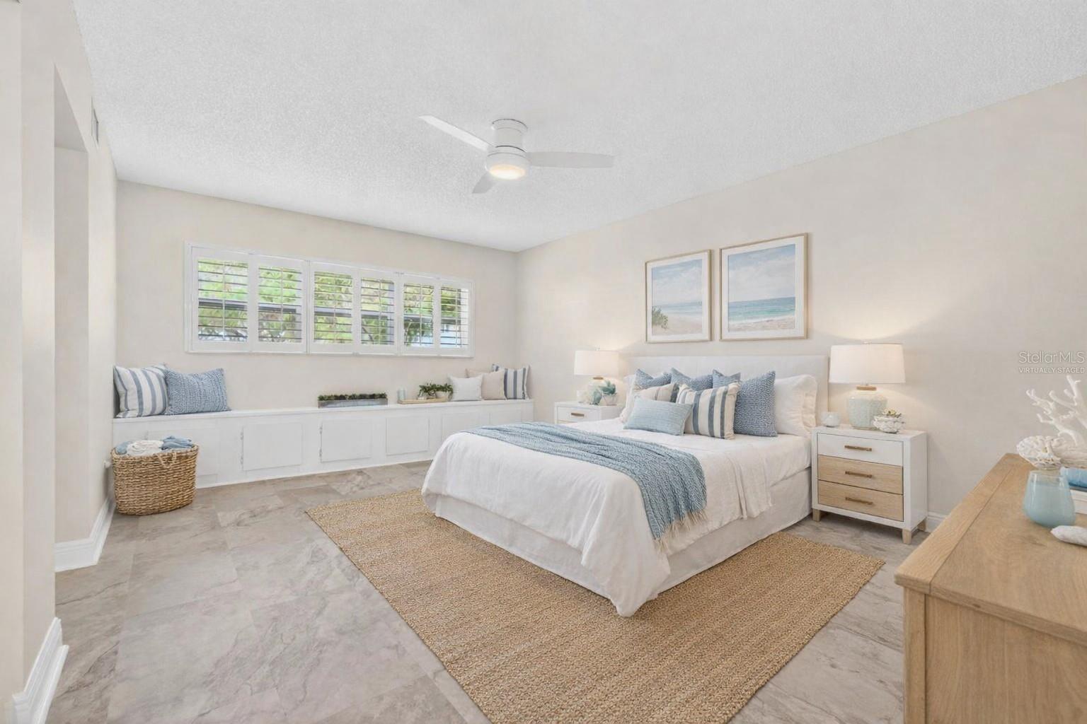 ON TOP OF THE WORLD - Residential