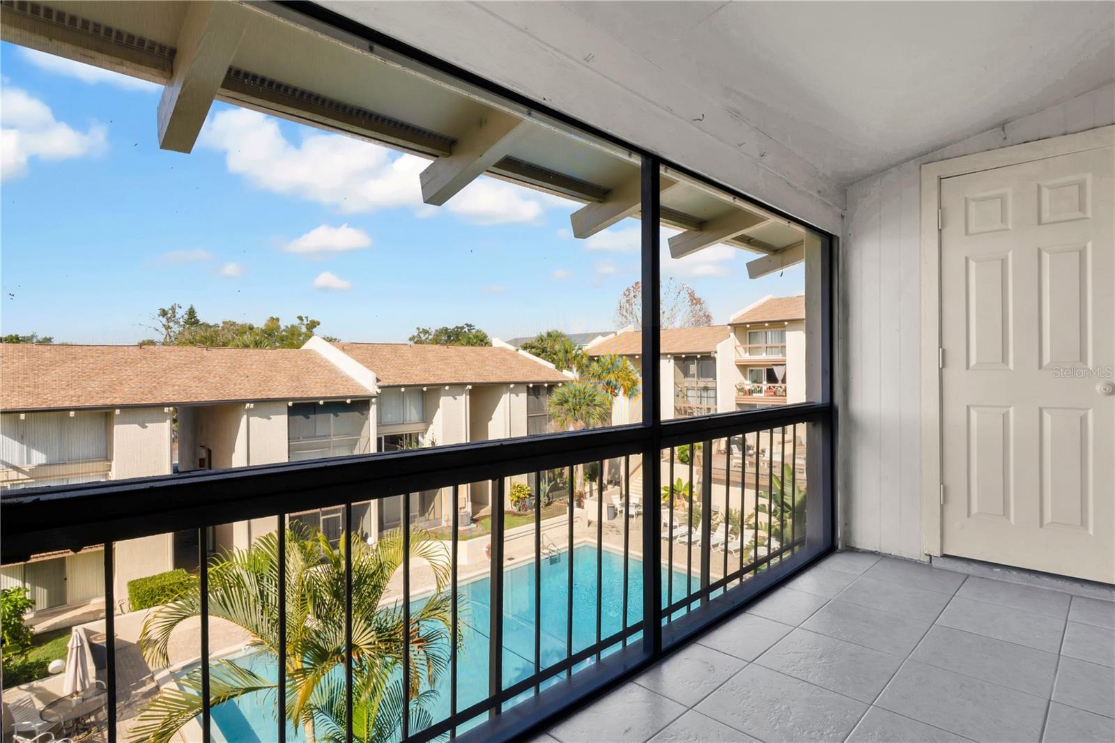 SANDY COVE - Residential