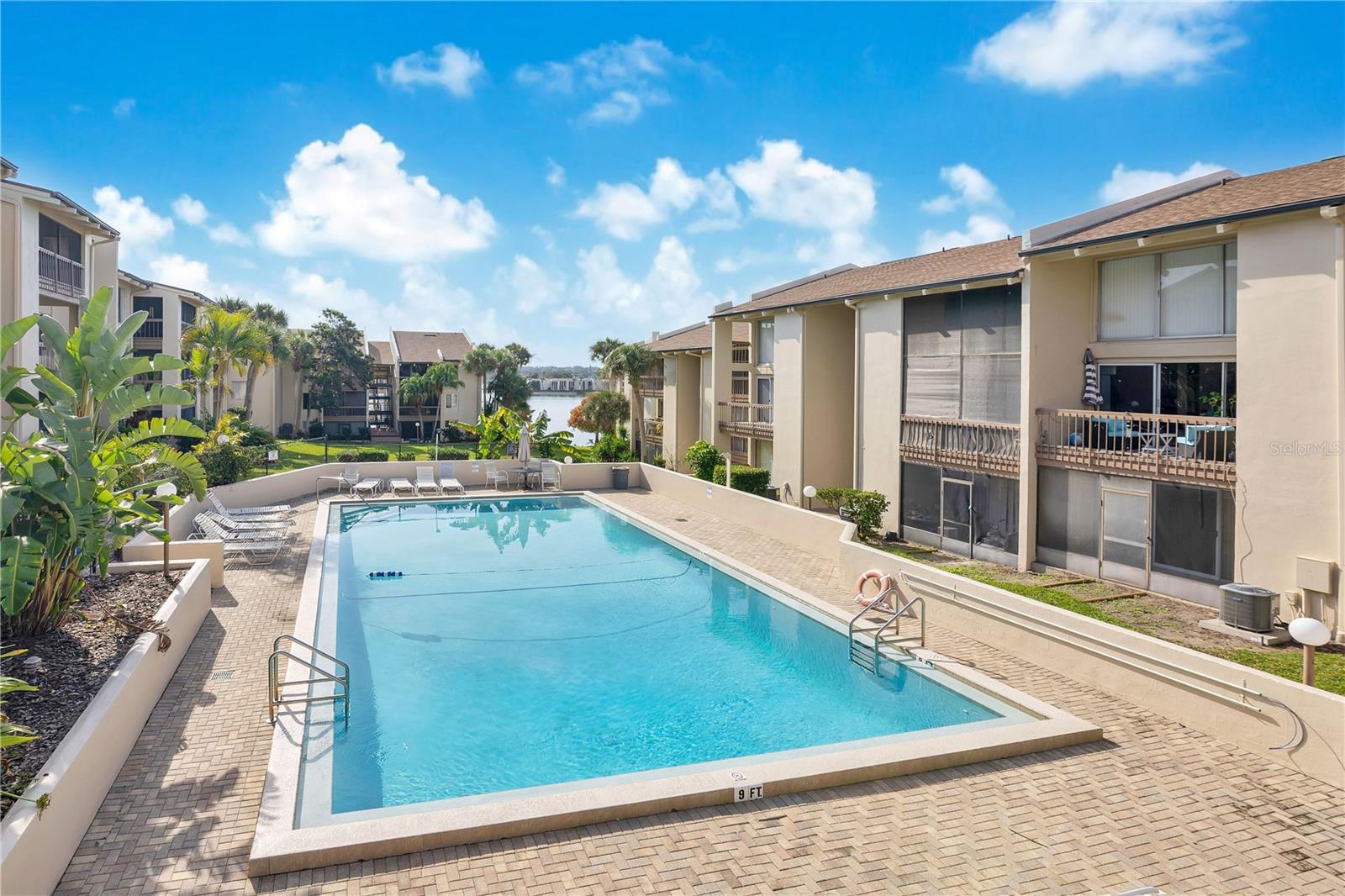 SANDY COVE - Residential