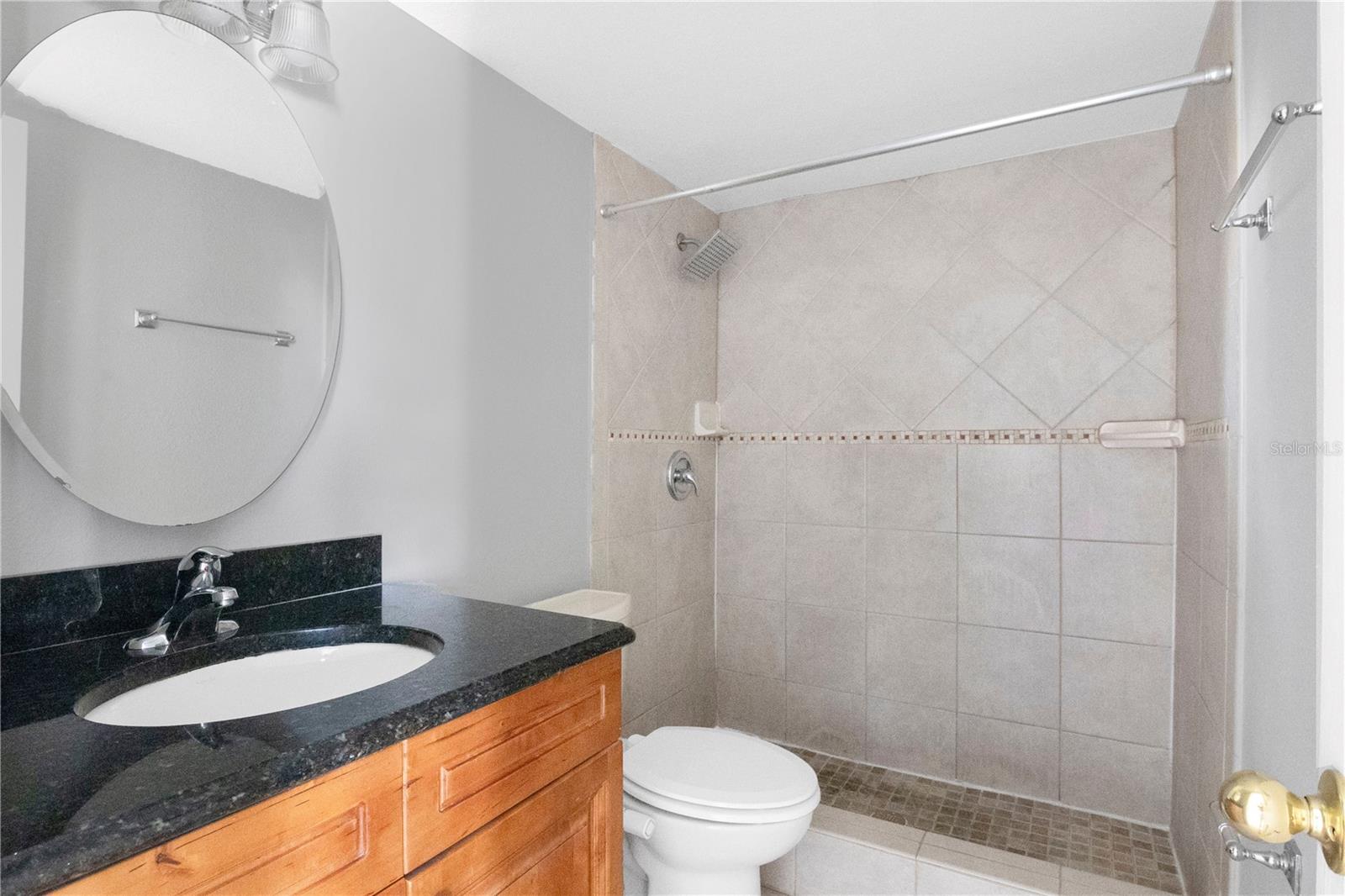 SANDY COVE - Residential