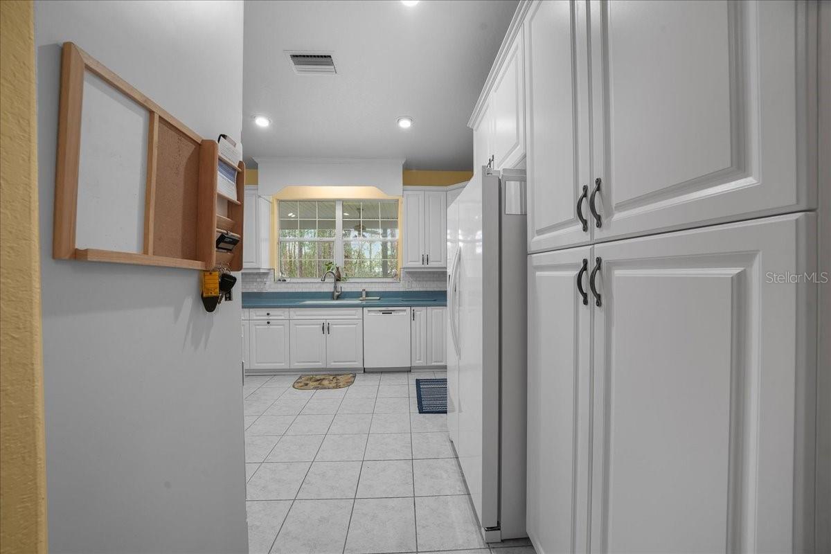 FINISH LINE - Residential