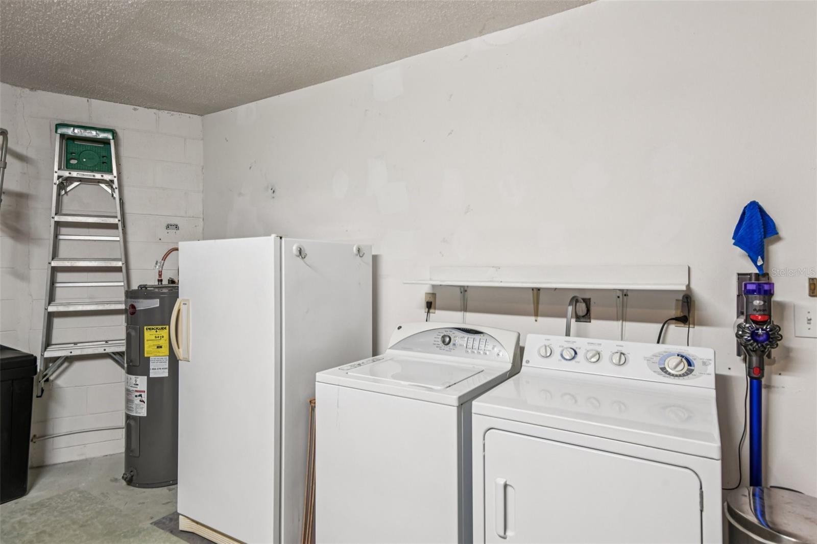 SUN CITY CENTER UNIT 49 - Residential