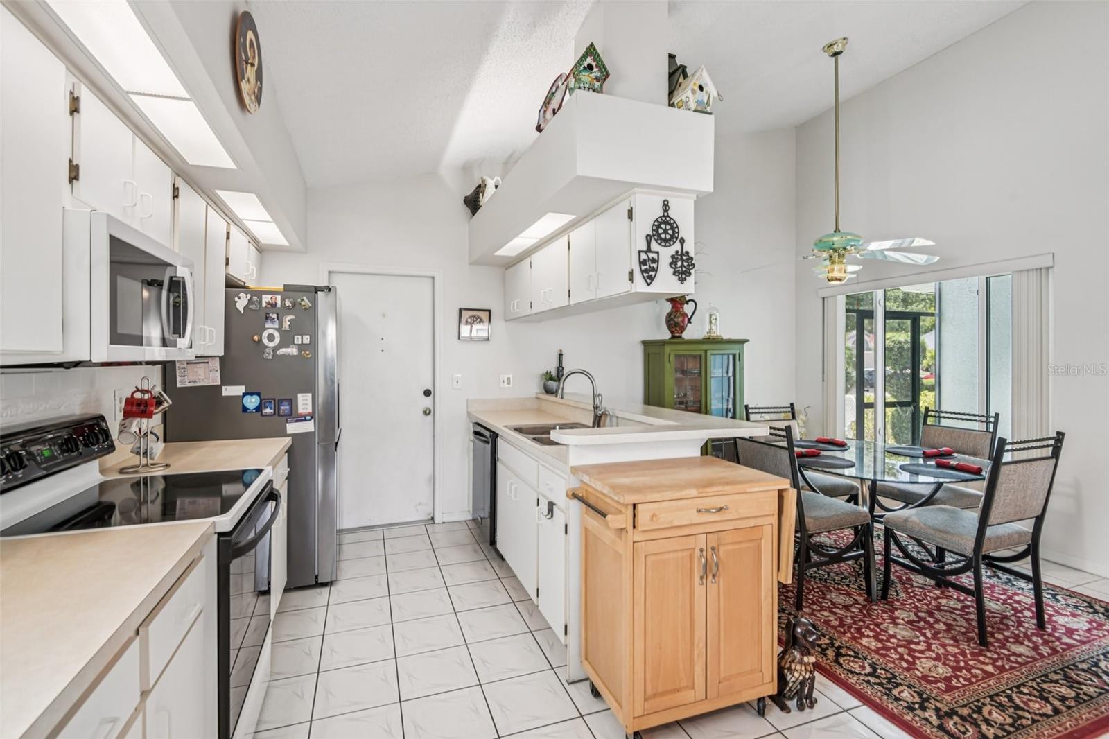 SUN CITY CENTER UNIT 49 - Residential