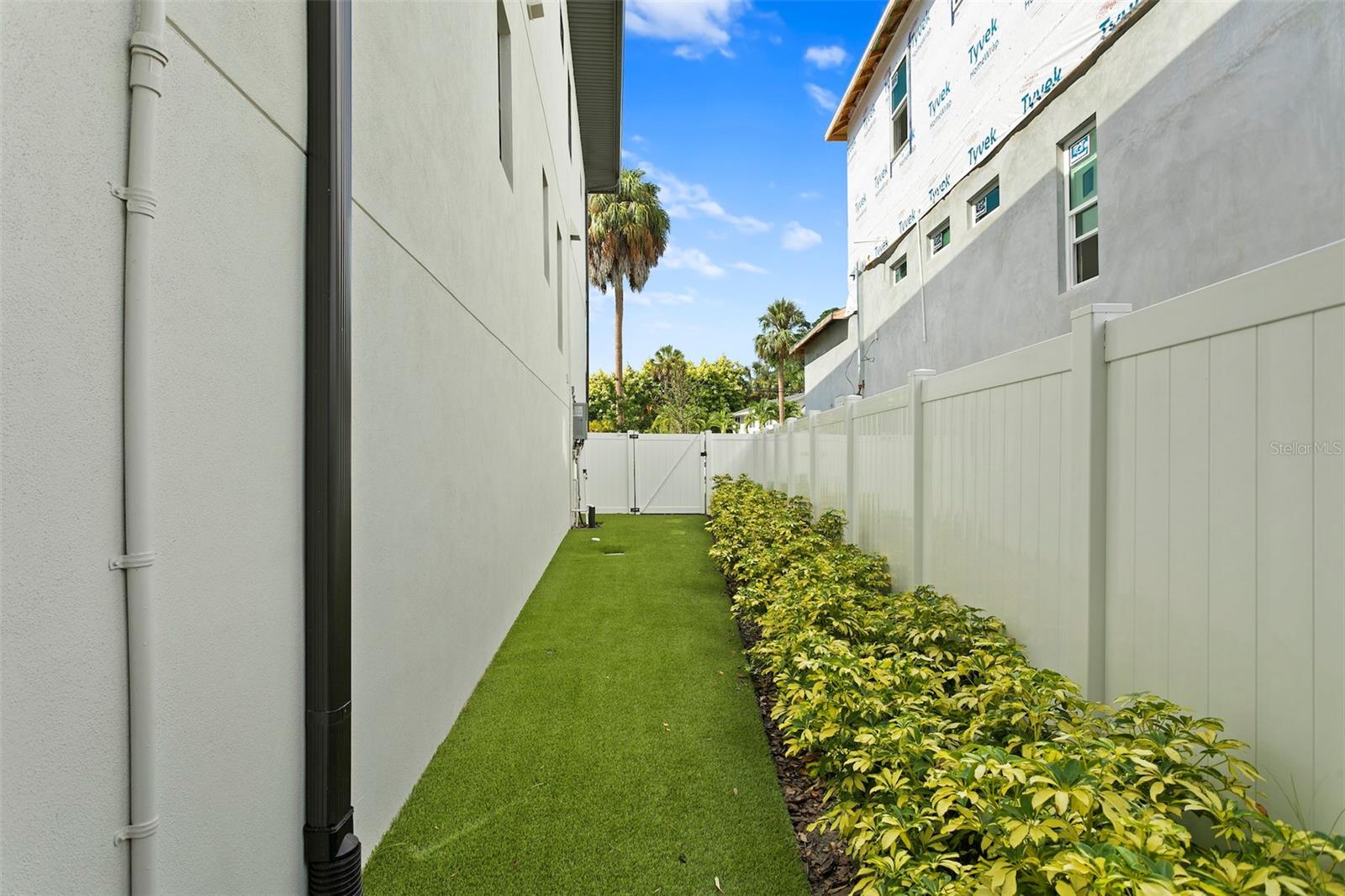 BEACH PARK - Residential