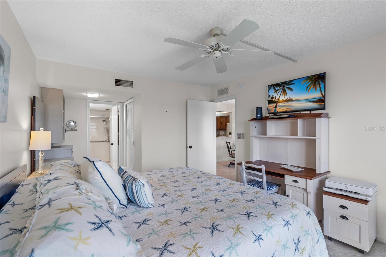BAYWAY ISLES POINT BRITTANY SIX - Residential