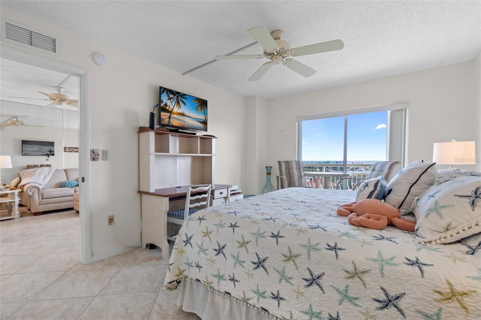 BAYWAY ISLES POINT BRITTANY SIX - Residential