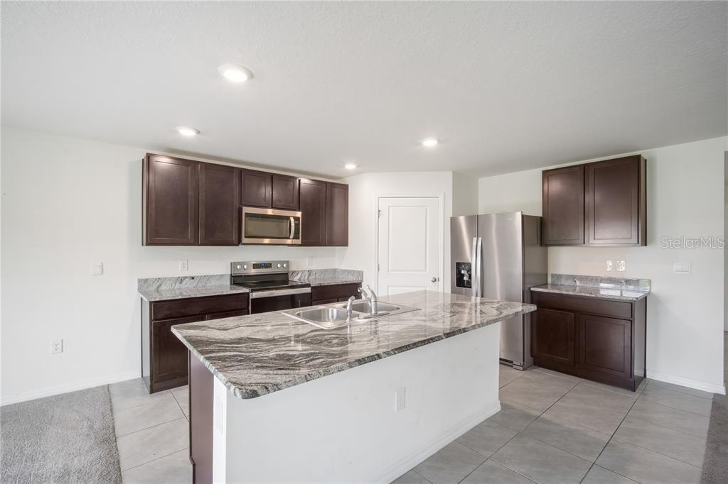 ZEPHYR LAKES SUB - Residential