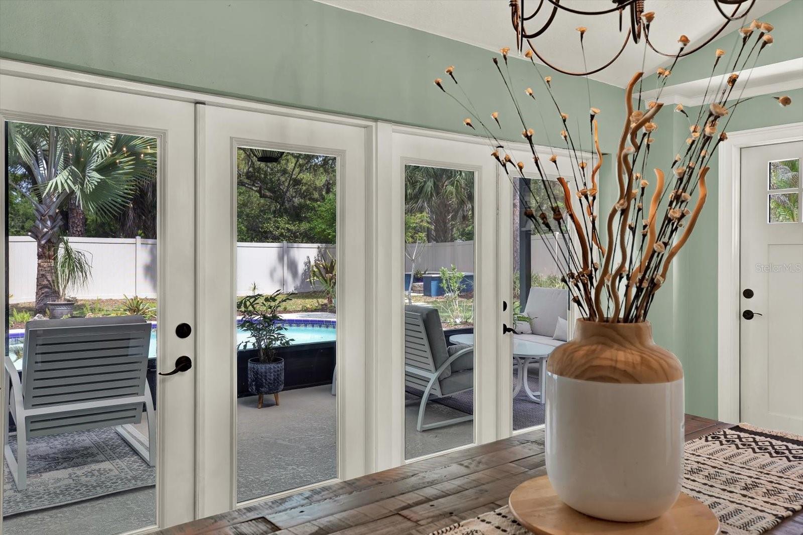 SHULTS & WALKER MANOR - Residential