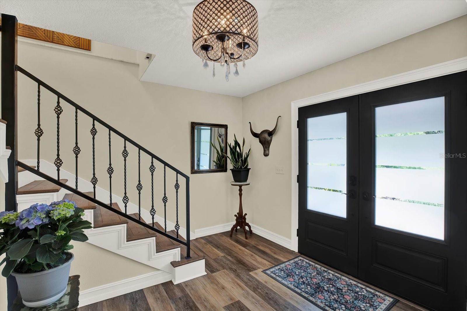 SHULTS & WALKER MANOR - Residential