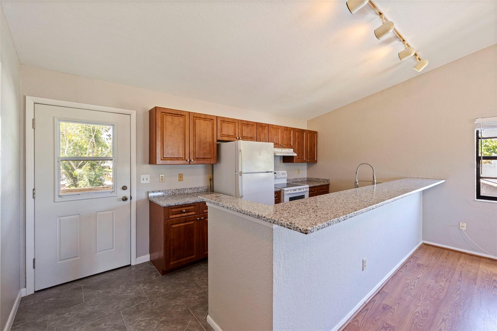 BAYWOOD VILLAGE - Residential