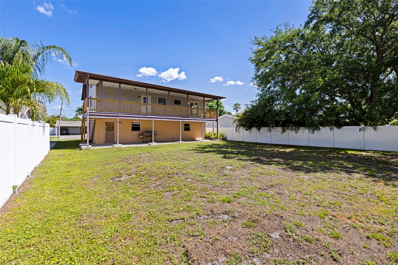 BAYWOOD VILLAGE - Residential