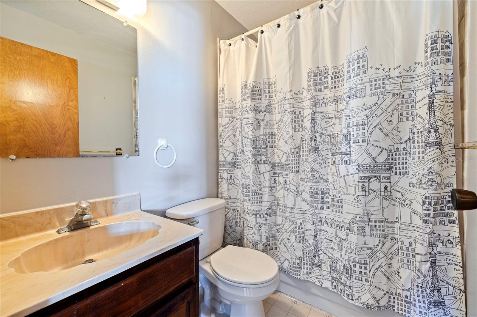 BAYWOOD VILLAGE - Residential