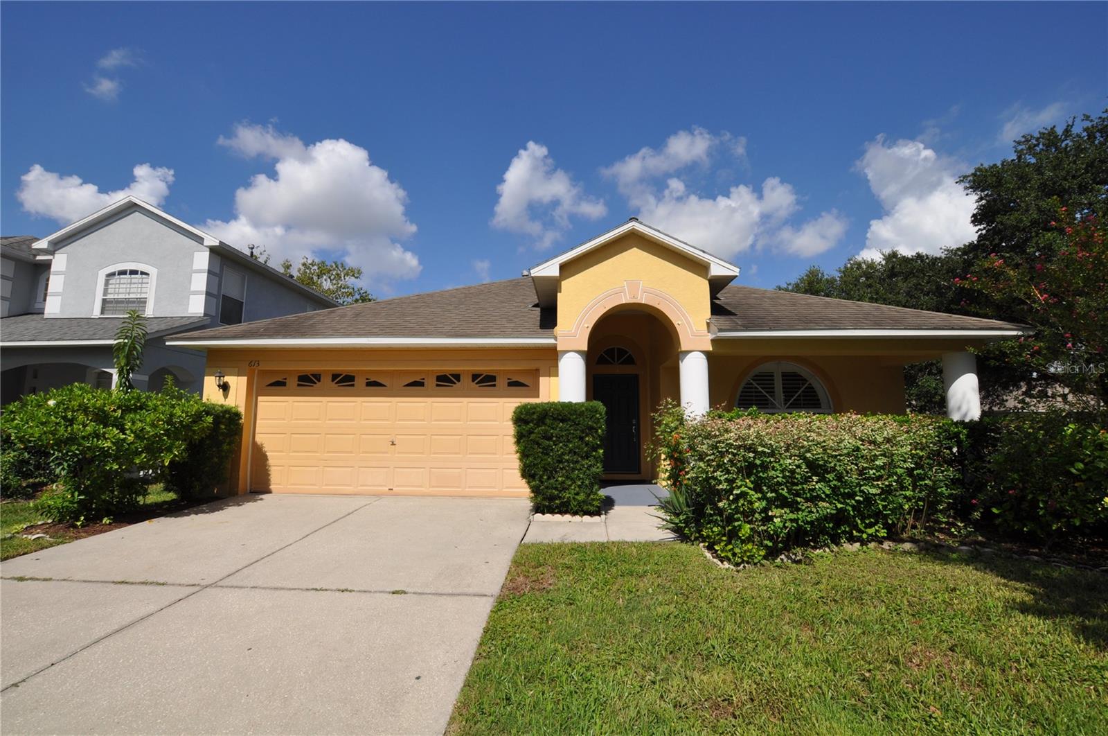 Woodberry beautiful 4-bedroom 2- bath home in Brandon! Dining area with sliding glass doors & separate living room space. Open floor plan, kitchen has lots of counter space, walk in closet in master bedroom, double sinks in master bathroom large tub & separate shower, two car garage & laundry room inside the home. This home is centrally located and is close distance to YMCA, Churches, Schools, plenty of dining options, grocery stores, movie theater & much much more! Major highways close by for easy access to Tampa or Orlando. Medium size pets ok with pet fee (no large aggressive breeds, under 60lbs). 550+ credit score, all applications considered. Tenant occupied till end of October. Home will be available November 3rd. Appointment only.