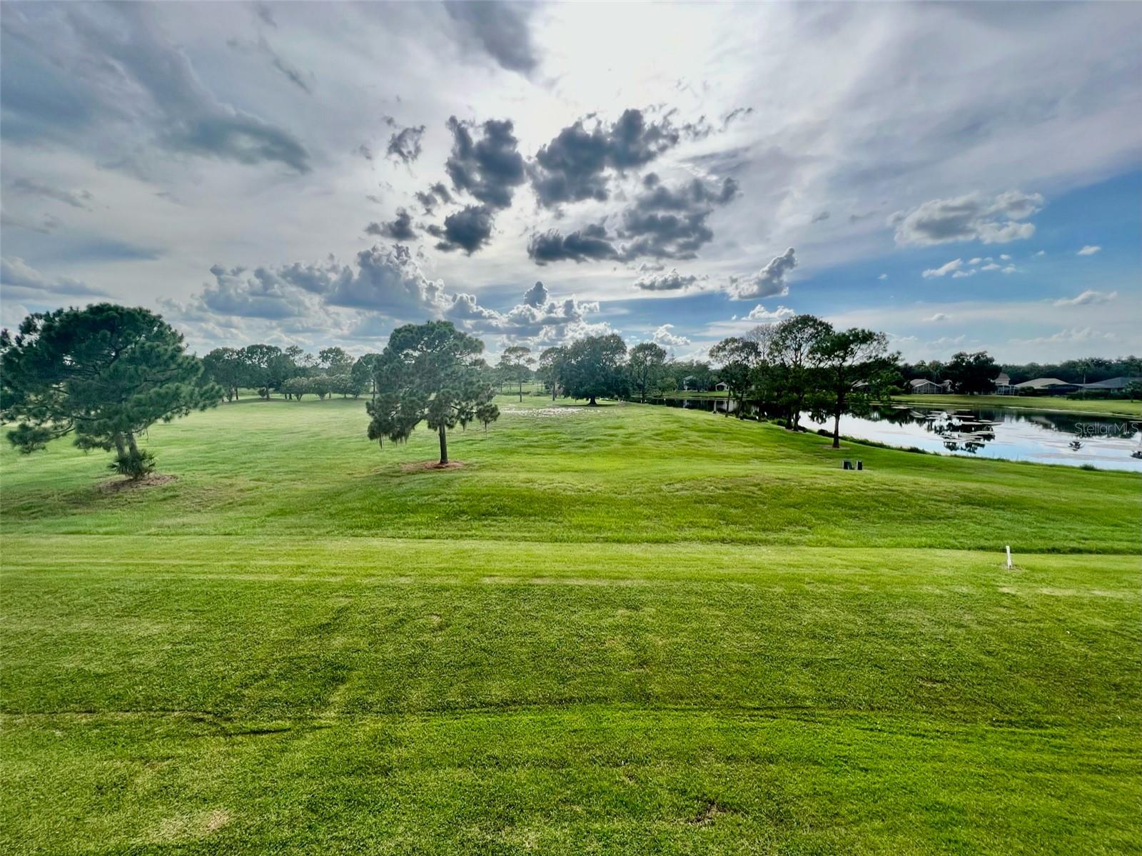 AUDUBON VILLAS AT HUNTERS CREEK - Residential Lease