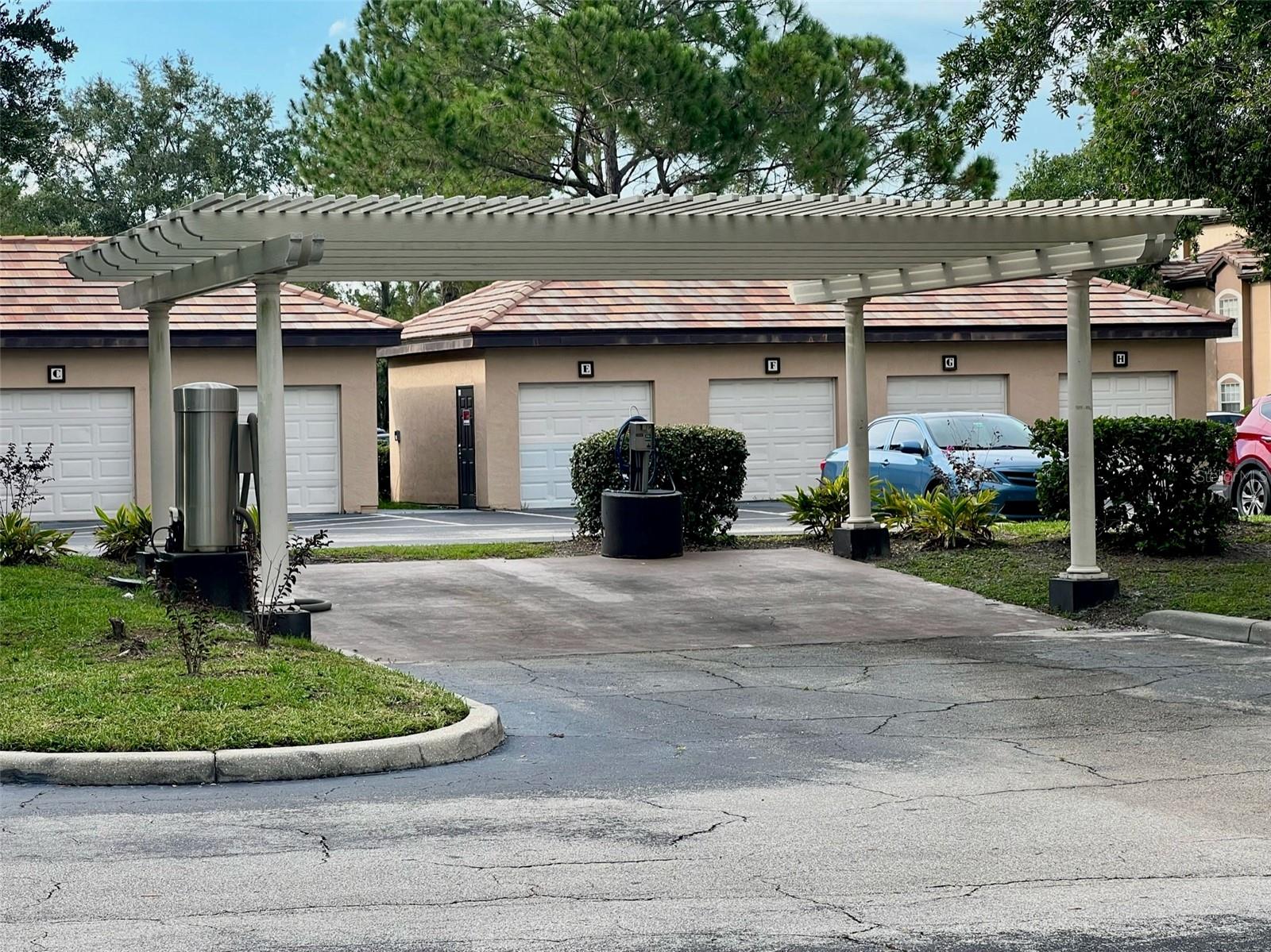 AUDUBON VILLAS AT HUNTERS CREEK - Residential Lease