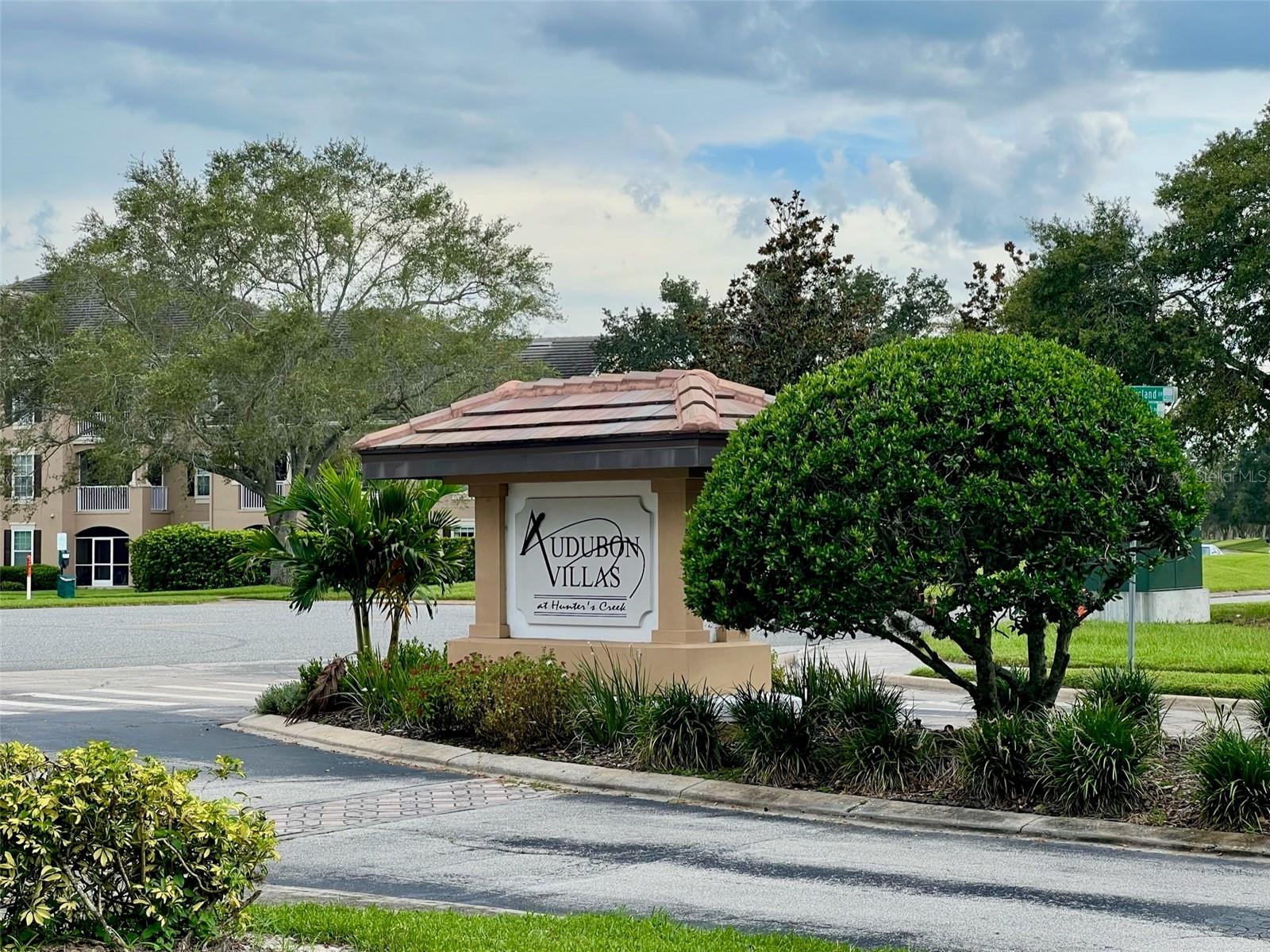 AUDUBON VILLAS AT HUNTERS CREEK - Residential Lease