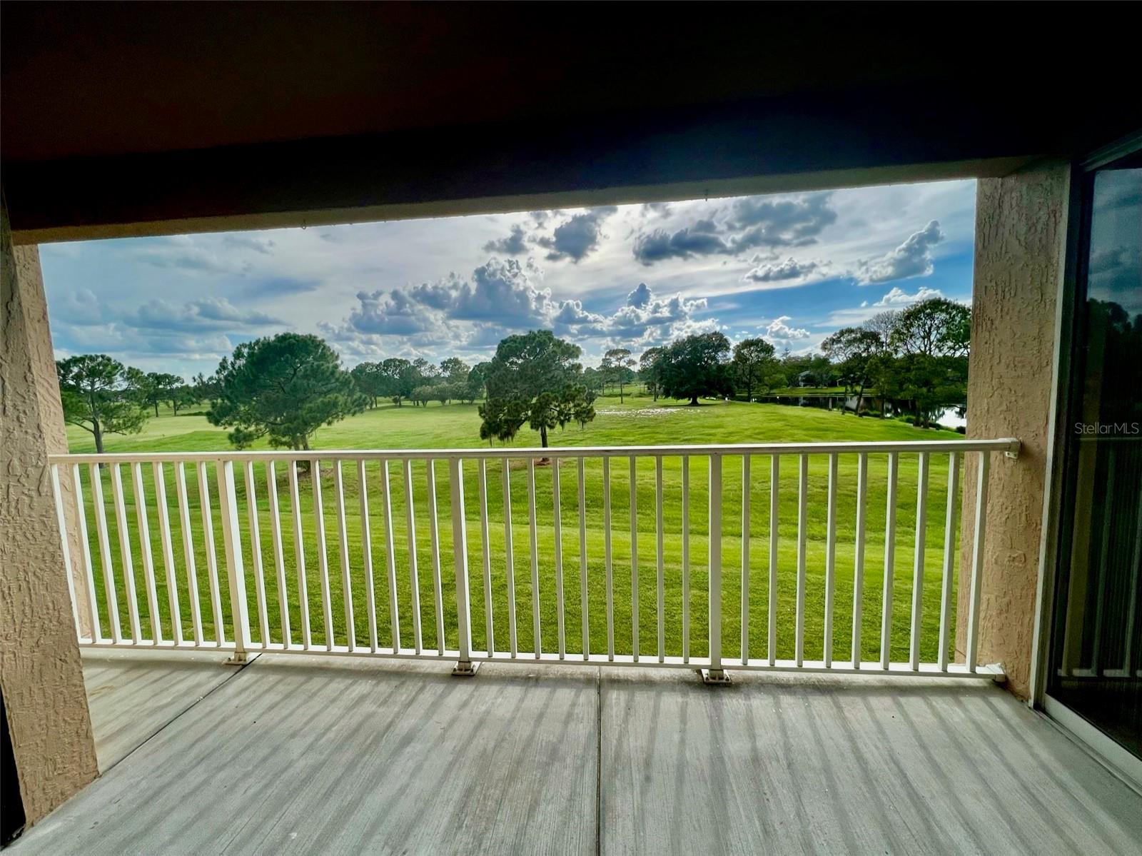 AUDUBON VILLAS AT HUNTERS CREEK - Residential Lease