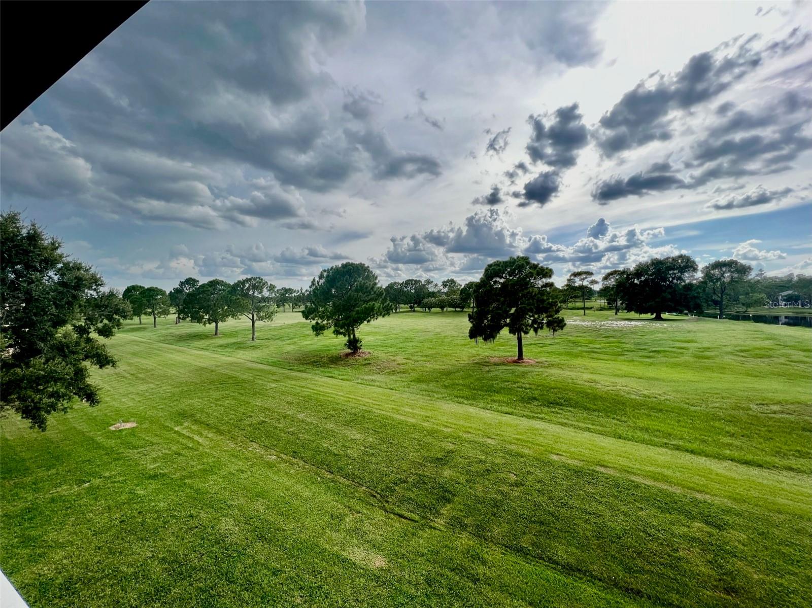 AUDUBON VILLAS AT HUNTERS CREEK - Residential Lease