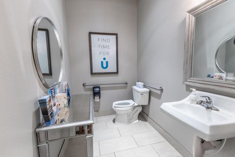 Tiny photo for 809 County Road 466 #202C, Lady Lake, FL 32159 (MLS # G5106885)