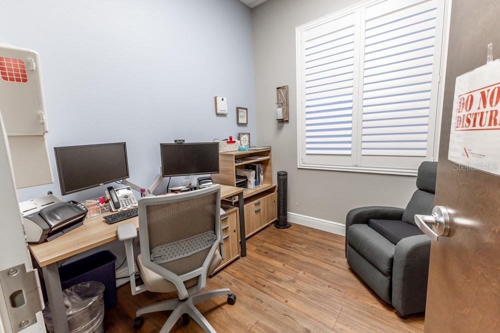 SUNSET PROFESSIONAL PLAZA BLDG - Commercial Sale