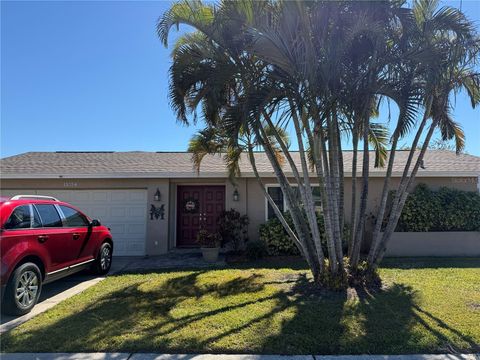 Photo of 12054 101st Avenue, Seminole, FL 33772 (MLS # TB8474074)