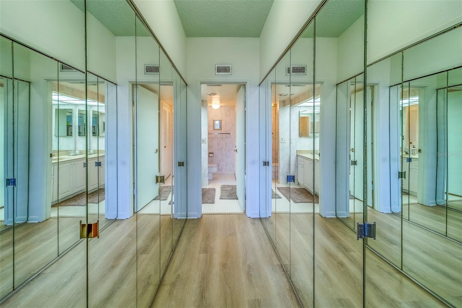 STARBOARD TOWER - Residential Lease