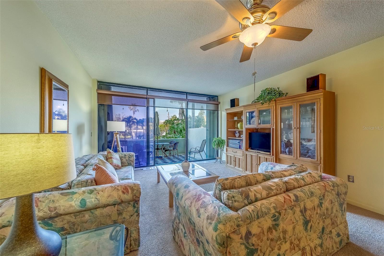 STARBOARD TOWER - Residential Lease