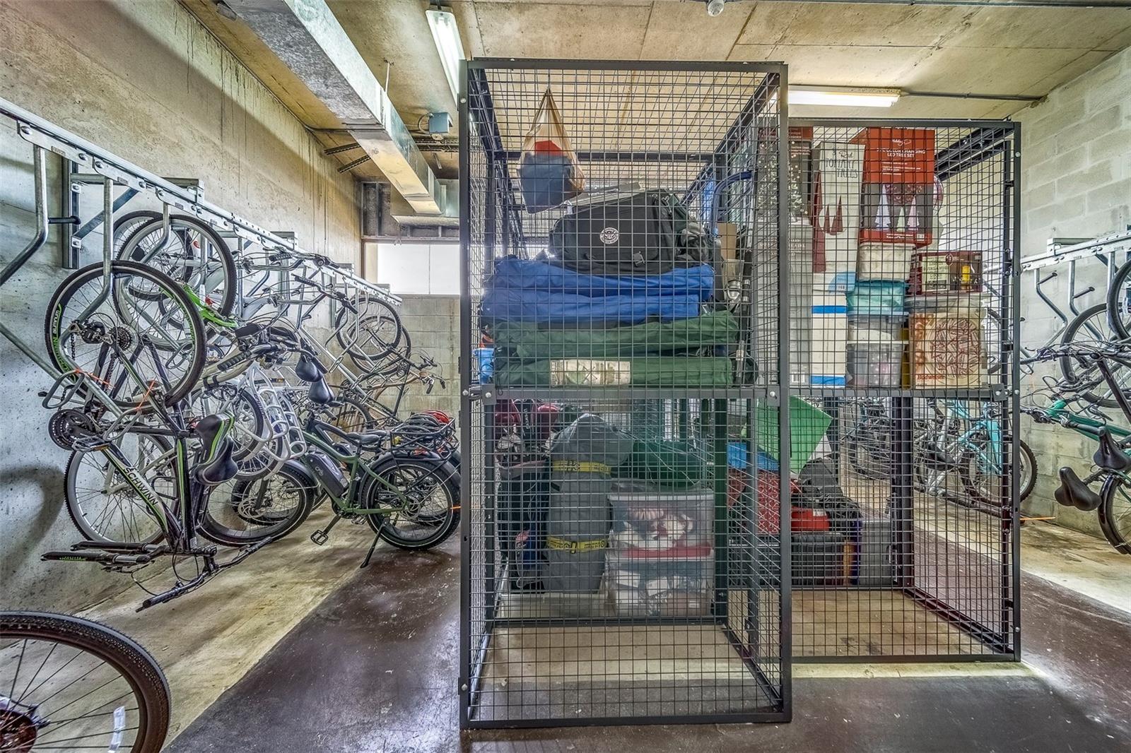 STARBOARD TOWER - Residential Lease