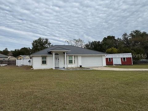 Photo of 553 SE 42nd Street, Keystone Heights, FL 32656 (MLS # GC536345)
