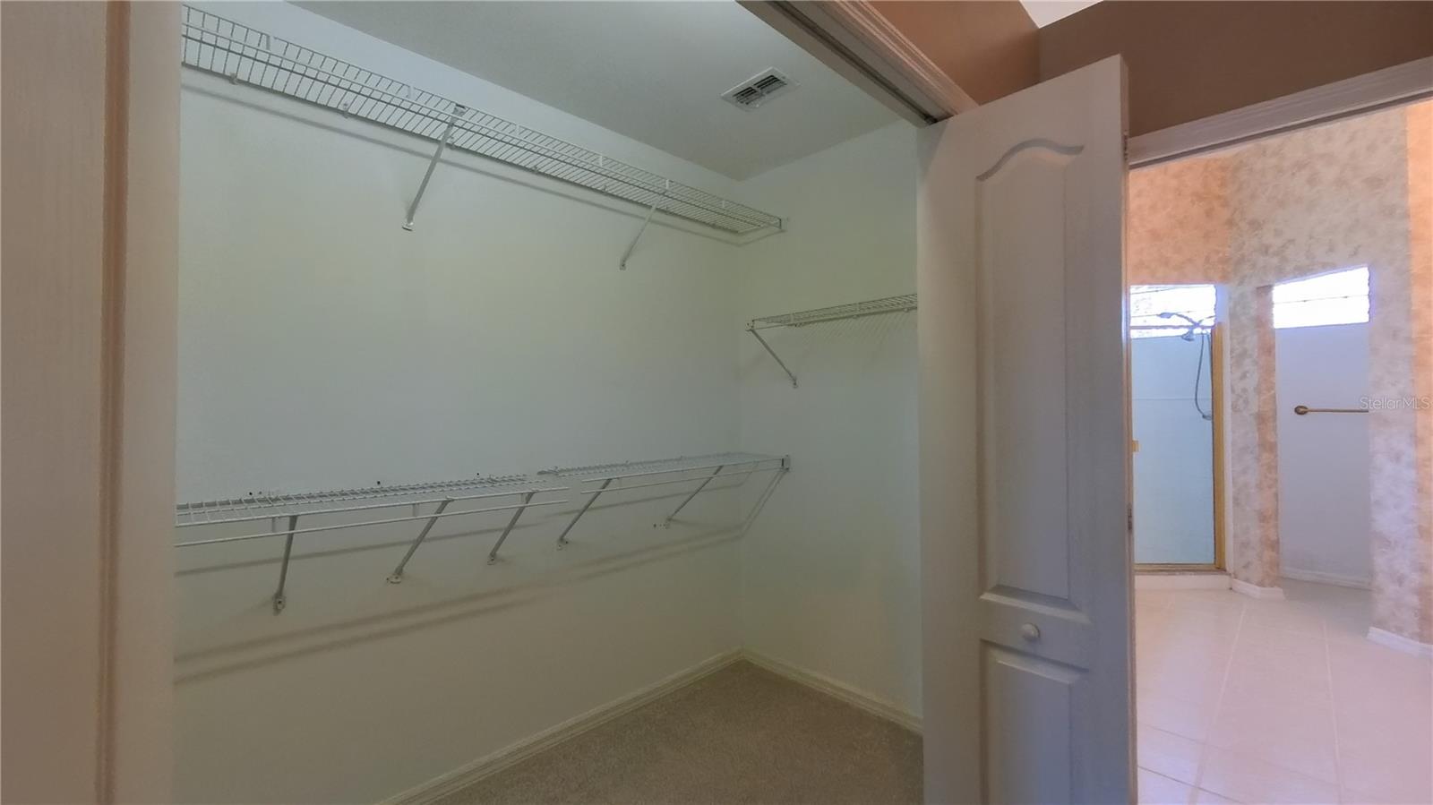 GATEWAY PH 13 - Residential