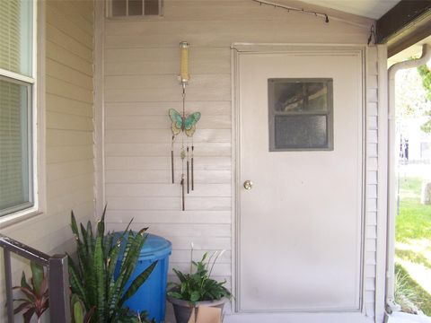 A home in WESLEY CHAPEL