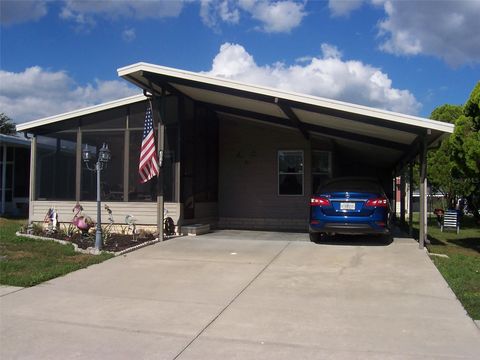 A home in WESLEY CHAPEL