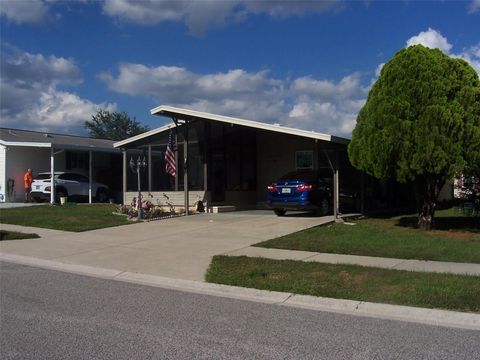 A home in WESLEY CHAPEL