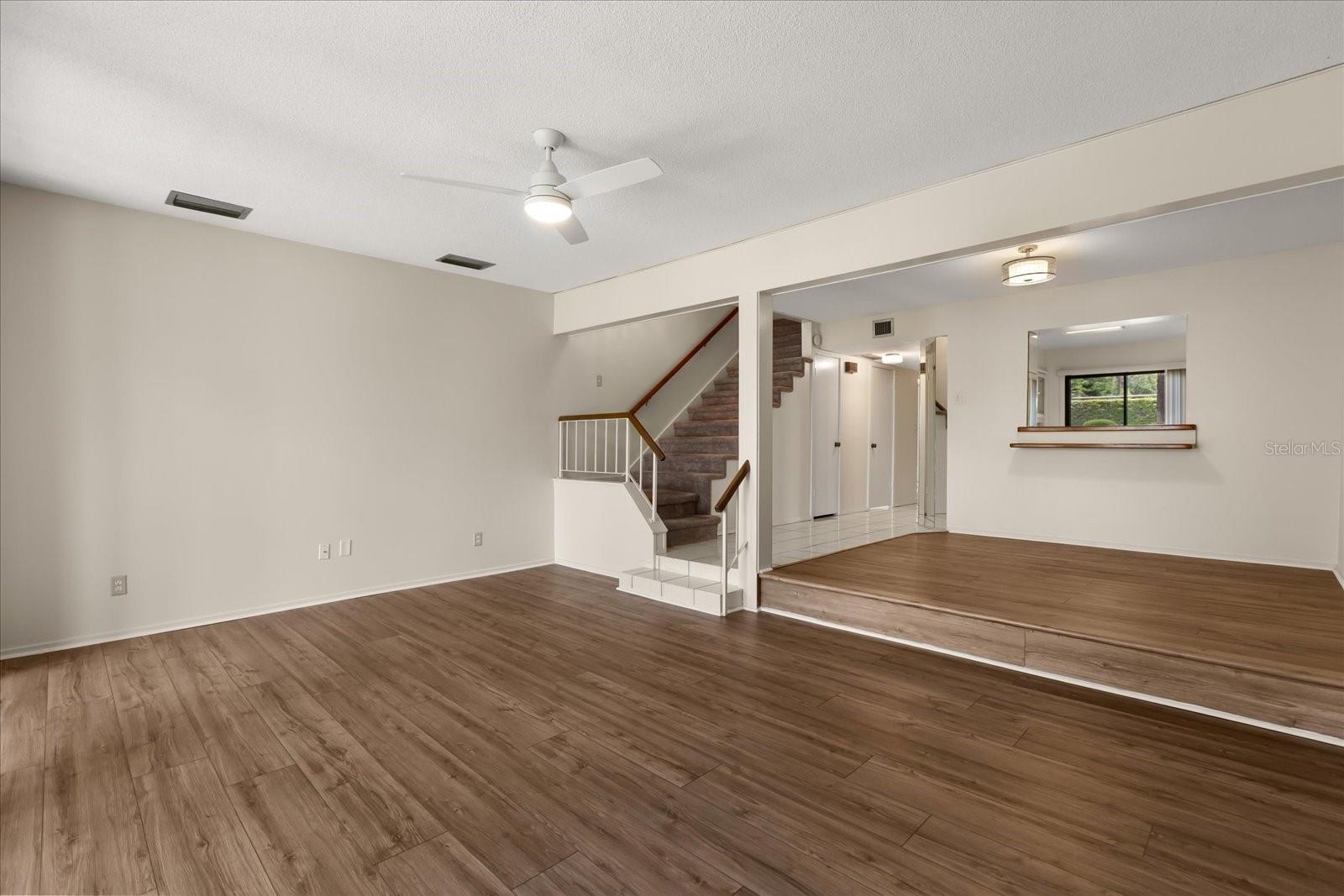 LAKE VILLAS CONDO - Residential