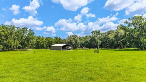 Photo of Tbd SE 35th Street, Morriston, FL 32668 (MLS # OM713980)