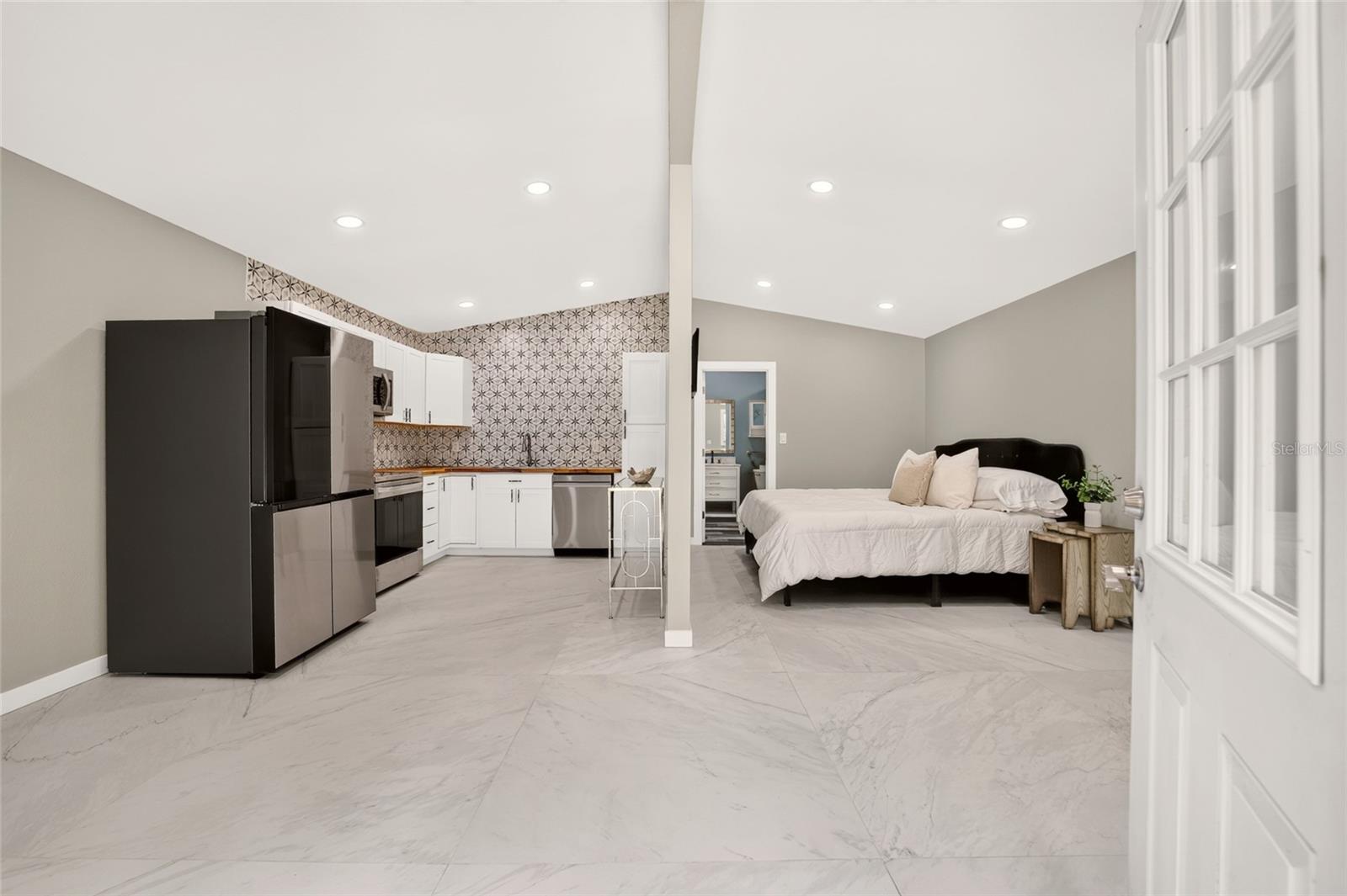 5686 E HIGHWAY 316