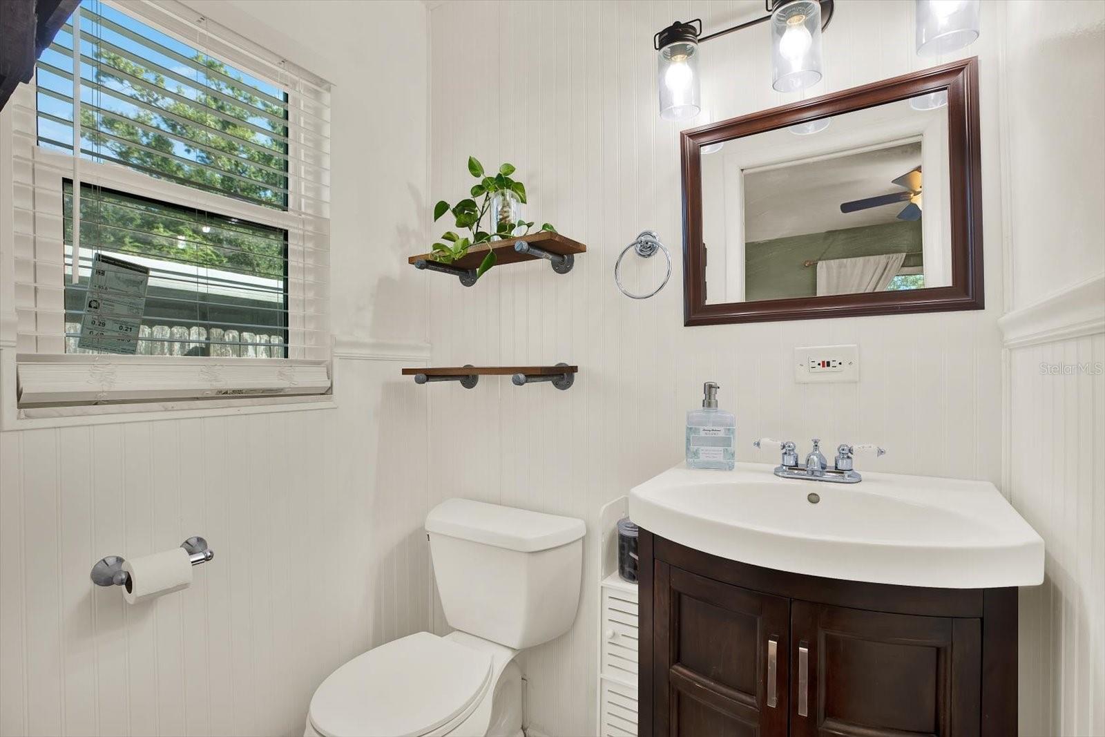 BROBSTON FENDIG & CO HALF WA - Residential