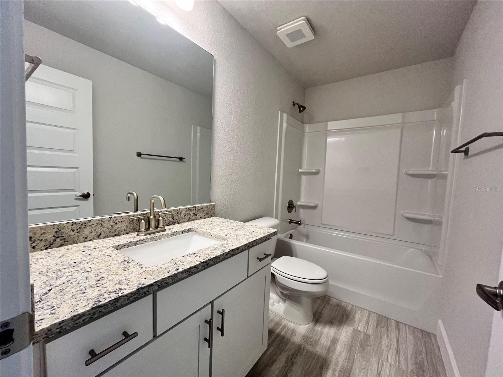 SILVER SPRINGS ACRES - Residential