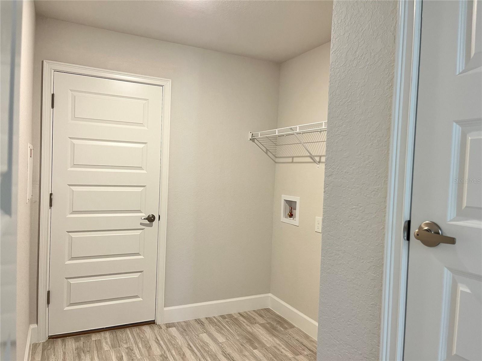 SILVER SPRINGS ACRES - Residential