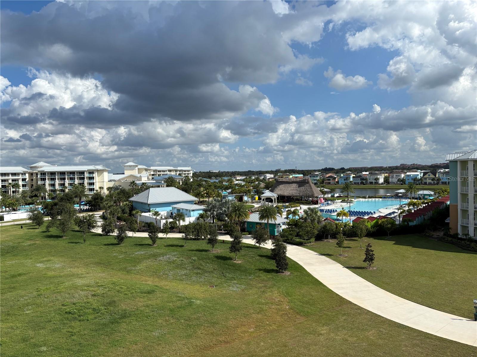 SUNSET WALK HOTEL CONDO PH 1 - Residential