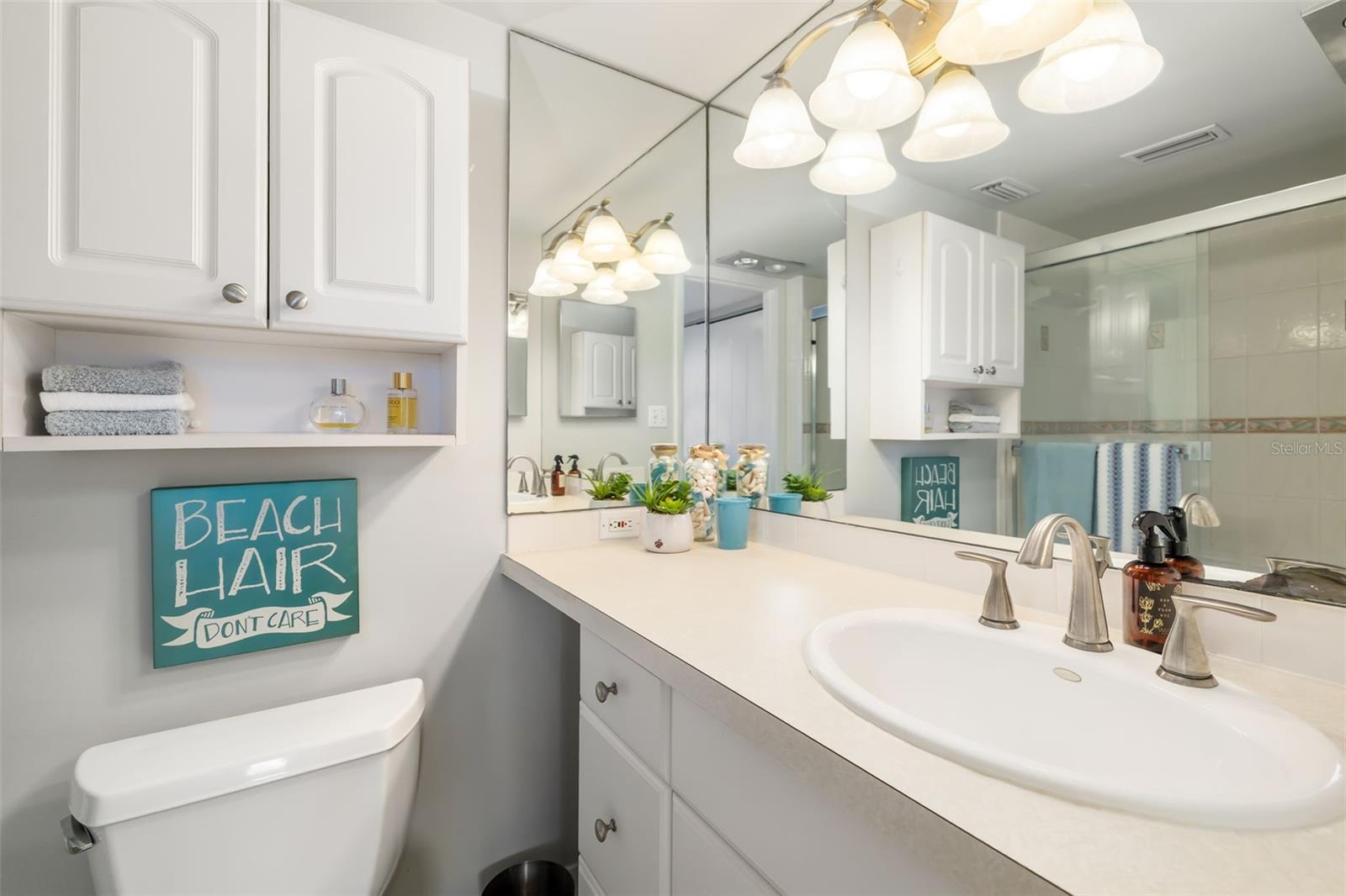 LIDO HARBOUR TOWERS - Residential Lease