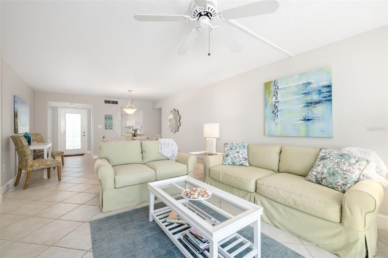 LIDO HARBOUR TOWERS - Residential Lease