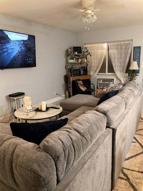 Photo of 210 Salisbury I #I, West Palm Beach, FL 33417 (MLS # O6367645)