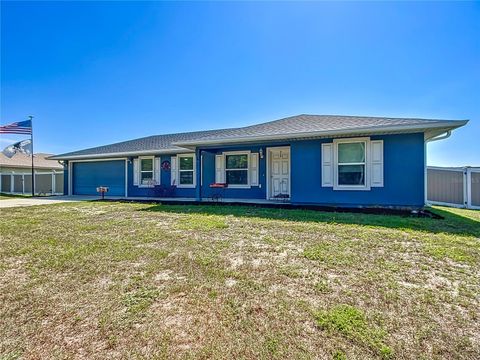 A home in BELLEVIEW