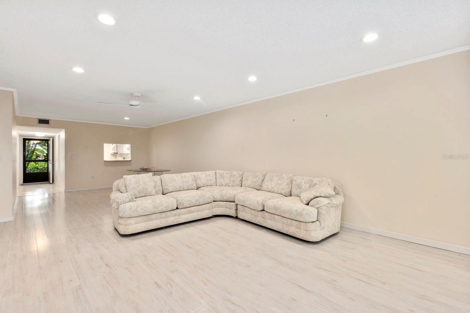 PELICAN COVE I - Residential