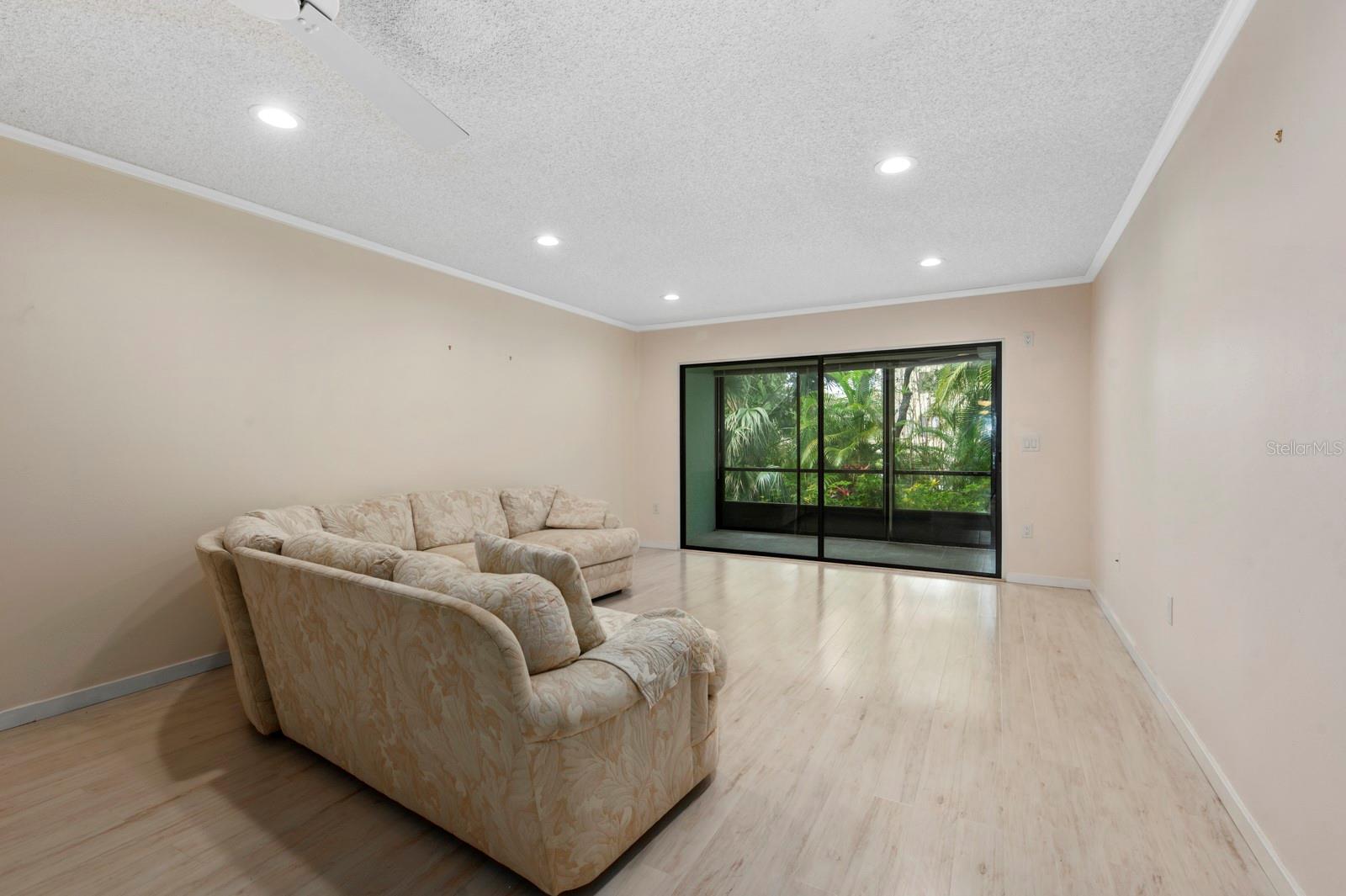 PELICAN COVE I - Residential