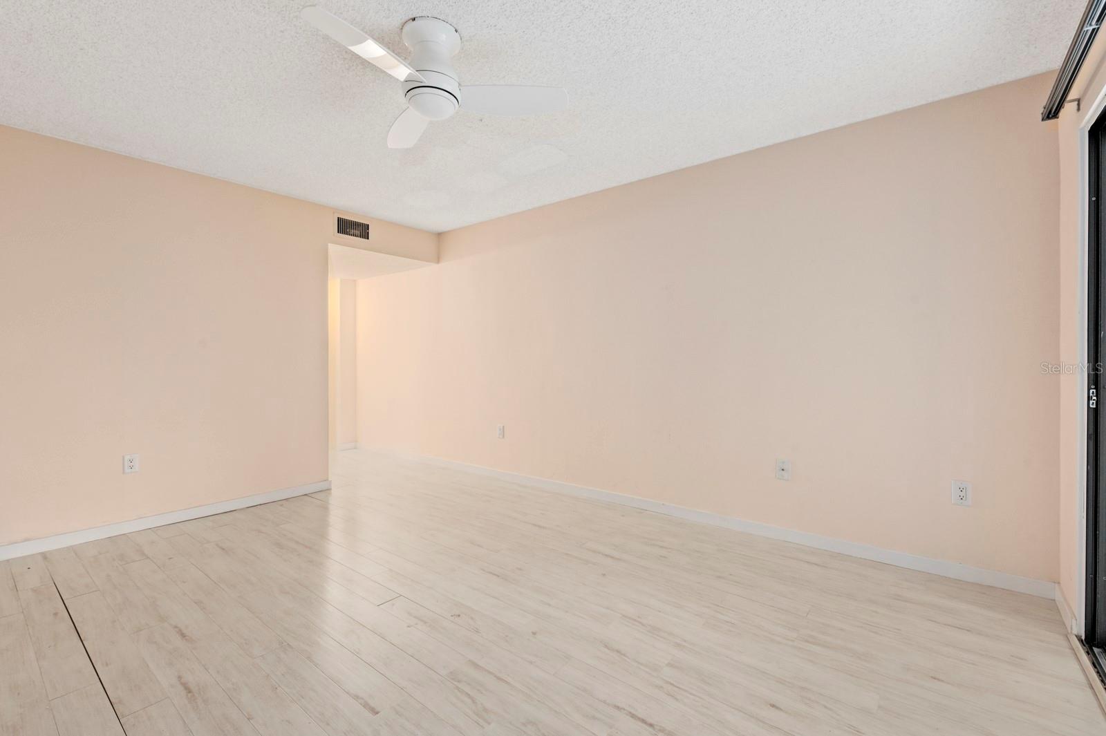 PELICAN COVE I - Residential